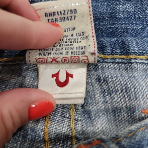 True‎ Religion 3 Fly Button Down Logan Jeans Row 30, Seat 33 Women - Picture 4 of 11